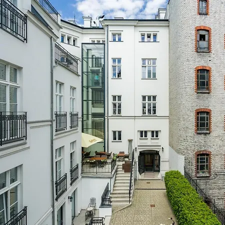 Modish Studio Old Town By Renters Poznan